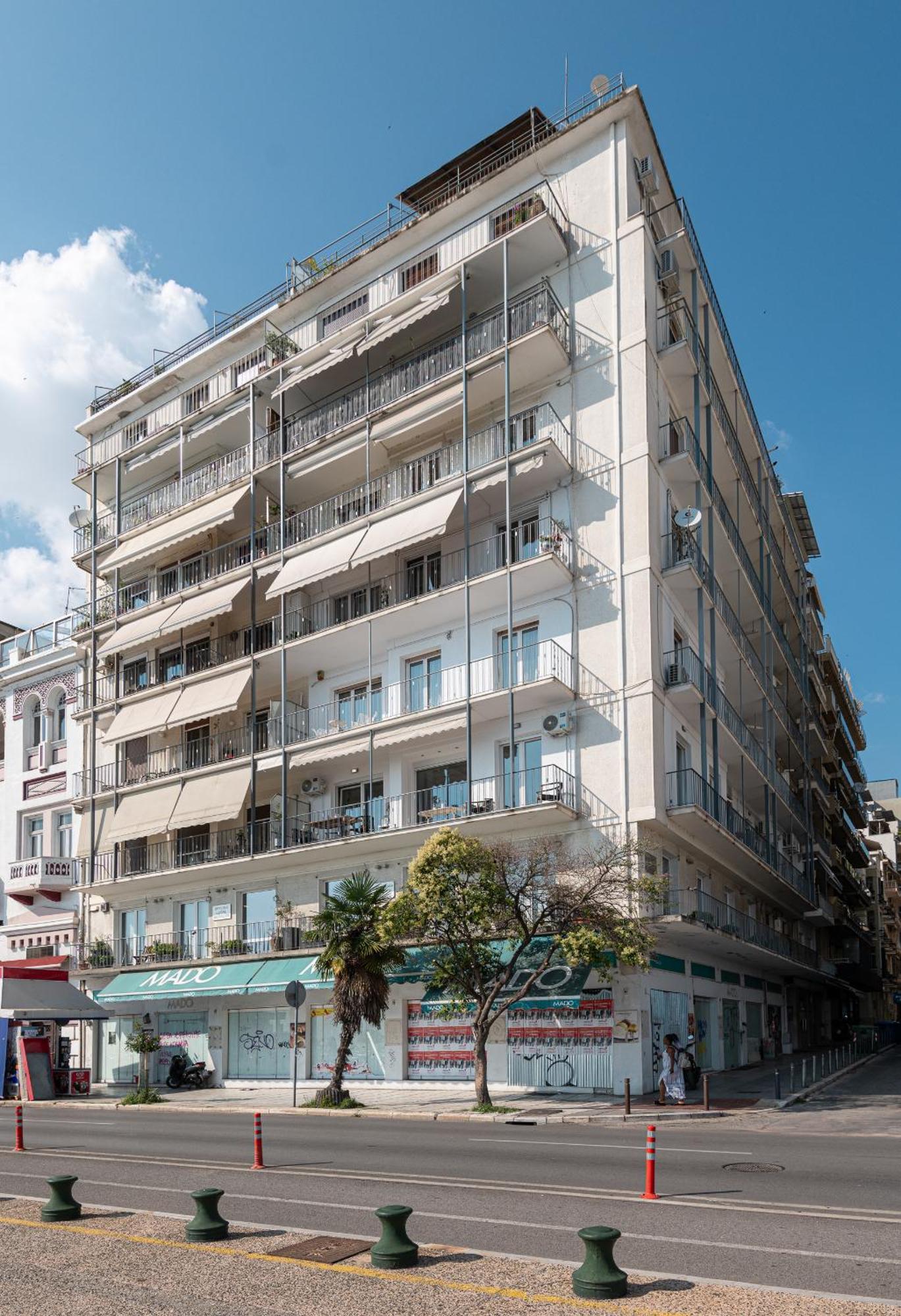 Primavera Seafront By Halu! Next To White Tower * Thessaloniki